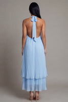 Laden Sie das Bild in den Galerie-Viewer, Halter-Ausschnitt A-Linie himmelblaues, plissiertes Maxikleid mit Schleife