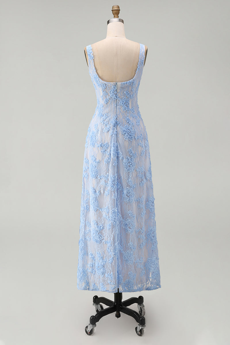 Laden Sie das Bild in den Galerie-Viewer, Blaues Quadrathals Blumen Midi-Kleid mit Applikationen