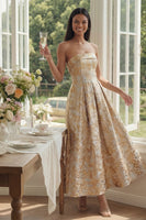 Laden Sie das Bild in den Galerie-Viewer, Schwarzes A-Linie Trägerloses Gerafftes Jacquard Blumen Midi-Kleid