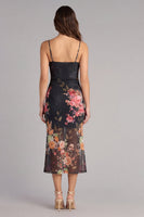 Laden Sie das Bild in den Galerie-Viewer, Schwarzes Bodycon Spaghettiträger Gerafftes Blumenmuster Midi Partykleid