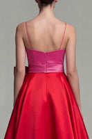 Laden Sie das Bild in den Galerie-Viewer, Fuchsia und Rot A-Linie Satin Spaghetti-Träger Midi Festkleid mit Schleife