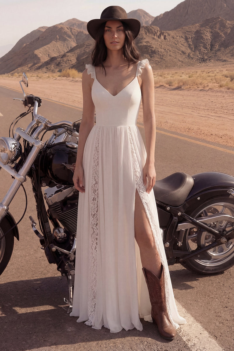 Laden Sie das Bild in den Galerie-Viewer, Elfenbein V-Ausschnitt A-Linie Spitze Strand Brautkleid mit Schlitz