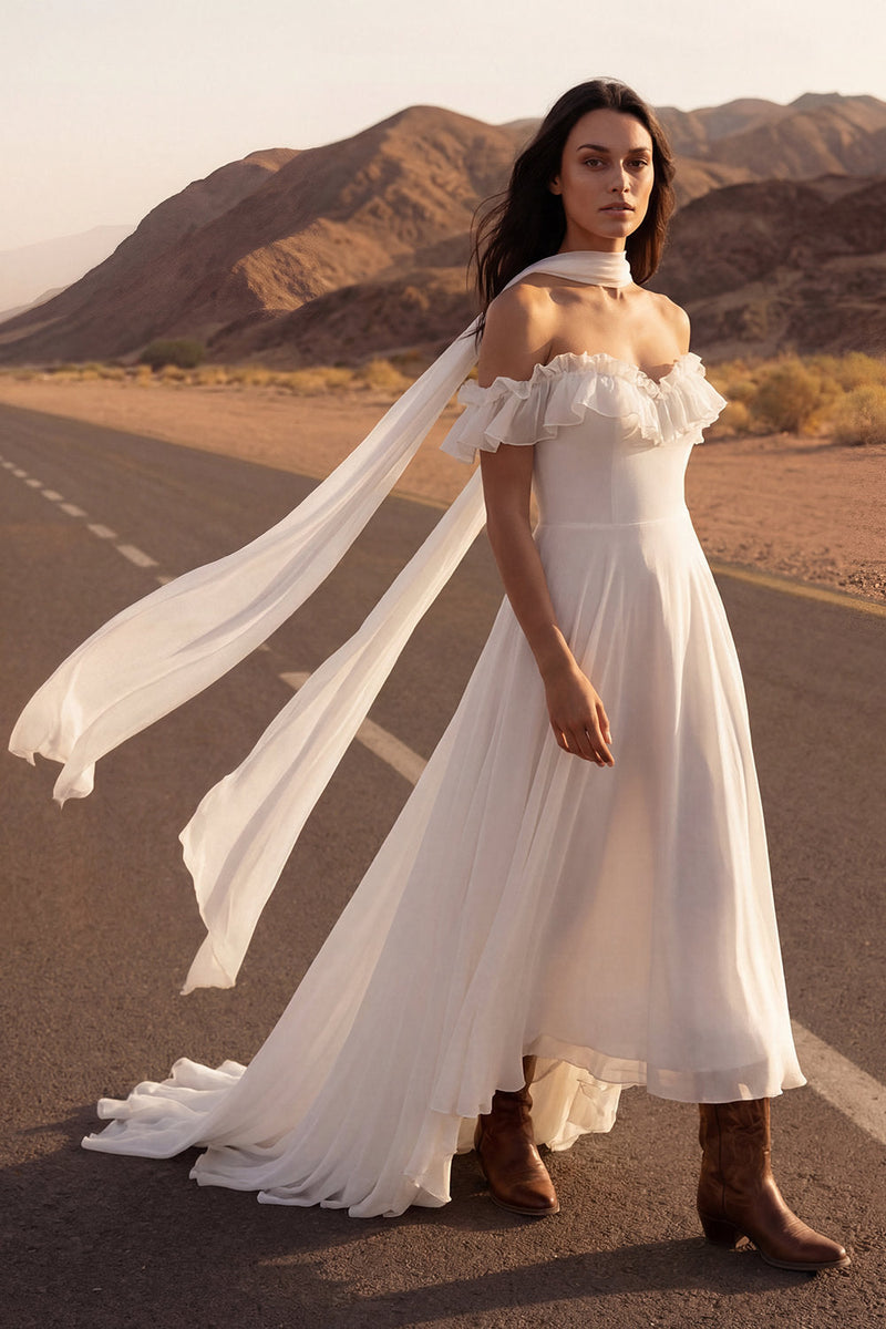 Laden Sie das Bild in den Galerie-Viewer, Elfenbein Hals Schal Rüschen Strand Hochzeitskleid aus Chiffon
