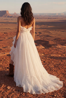 Elfenbein Trägerloses Maxi Strand Hochzeitskleid mit Rüschen