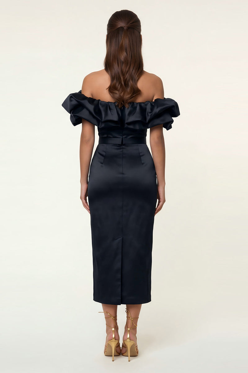 Laden Sie das Bild in den Galerie-Viewer, Schwarzes schulterfreies Bodycon-Midi-Festkleid mit Schlitz