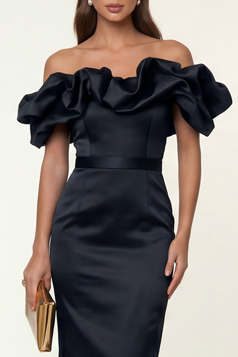 Laden Sie das Bild in den Galerie-Viewer, Schwarzes schulterfreies Bodycon-Midi-Festkleid mit Schlitz