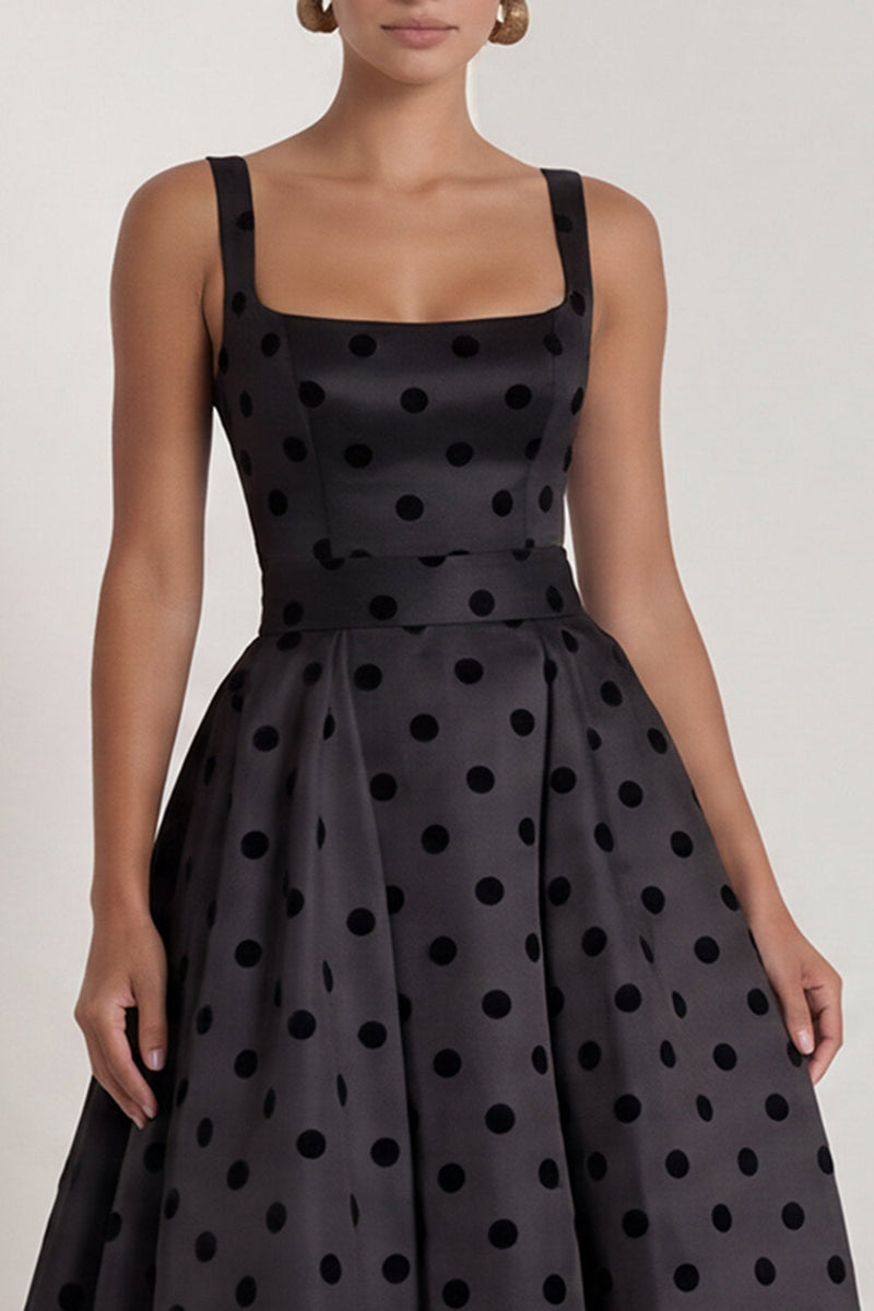 Laden Sie das Bild in den Galerie-Viewer, A-Linie Satin, schwarze weiße Punkte, quadratischer Ausschnitt, langes Festkleid mit Schleife