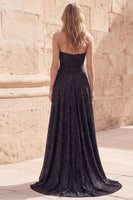 Laden Sie das Bild in den Galerie-Viewer, Glitzerndes schwarzes Sweetheart A-Linie, gerafftes langes Abschlussballkleid mit Perlen und Schlitz