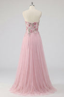 Laden Sie das Bild in den Galerie-Viewer, Glitzerndes pinkes A-Line-Sweetheart Applikiertes Tüll-Abschlussballkleid mit Perlen