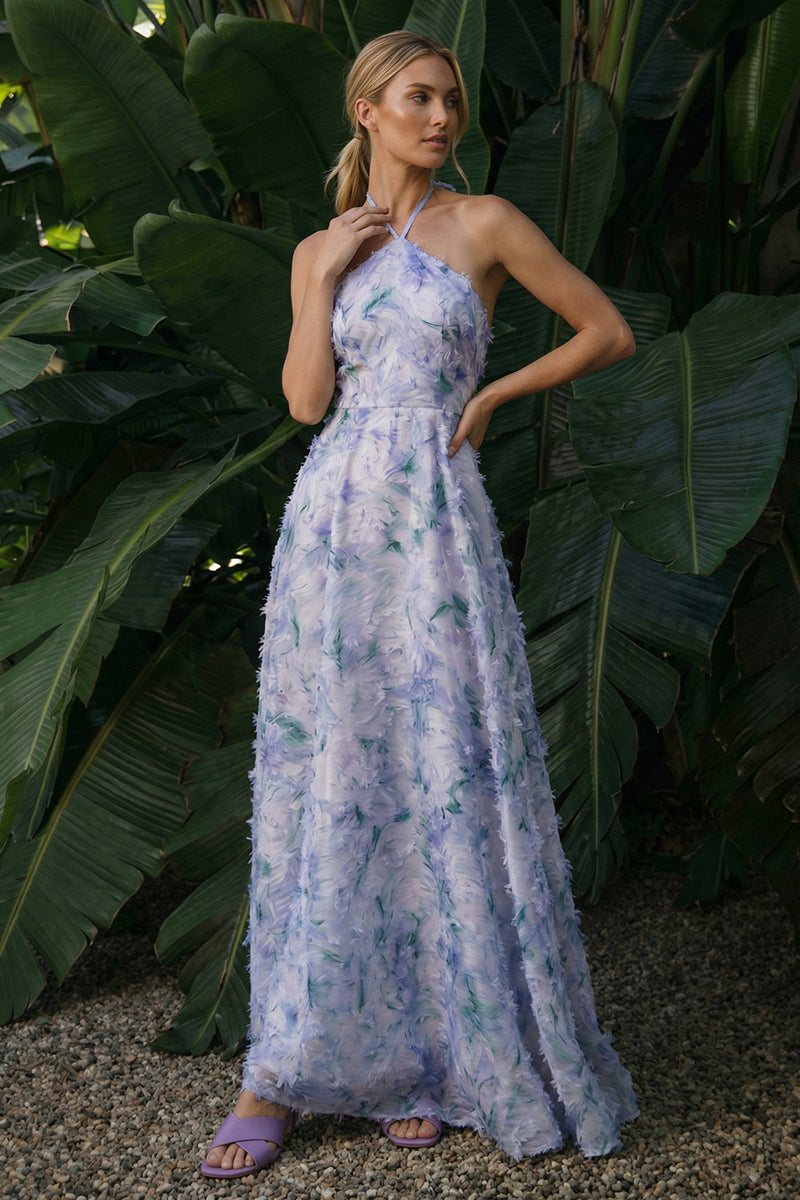 Laden Sie das Bild in den Galerie-Viewer, Hellviolettes Langes Blumenmuster A-Linie Neckholder Rückenloses Festliches Kleid mit Umhang