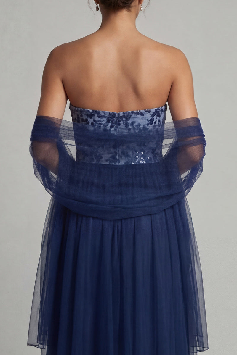 Laden Sie das Bild in den Galerie-Viewer, Marineblaues A Linie Trägerloses Langes Tüll Kleid Mutter der Braut mit Girlande