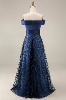 Laden Sie das Bild in den Galerie-Viewer, Schulterfreies Marineblaues Pailletten A-Linie Langes Mutter der Braut Kleid