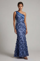 Laden Sie das Bild in den Galerie-Viewer, Glitzerndes Marineblaues Meerjungfrau Einschulter Langes Mutter der Braut Kleid mit Pailletten