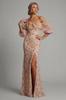 Laden Sie das Bild in den Galerie-Viewer, Champagner-Off-the-Shoulder Meerjungfrauen-Pailletten Langes Mutter-der-Braut-Kleid mit Schlitz