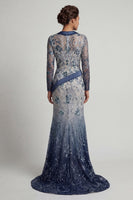 Laden Sie das Bild in den Galerie-Viewer, Florales V-Ausschnitt Meerjungfrauenblau appliquiertes Mutter-der-Braut-Kleid
