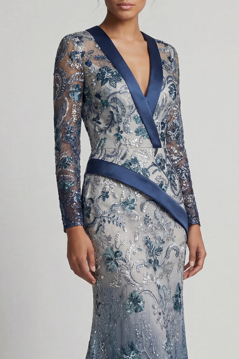 Laden Sie das Bild in den Galerie-Viewer, Florales V-Ausschnitt Meerjungfrauenblau appliquiertes Mutter-der-Braut-Kleid