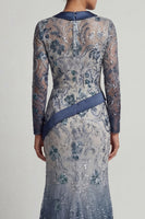 Laden Sie das Bild in den Galerie-Viewer, Florales V-Ausschnitt Meerjungfrauenblau appliquiertes Mutter-der-Braut-Kleid