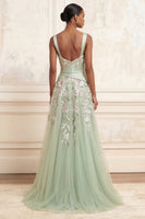 Laden Sie das Bild in den Galerie-Viewer, A-Linie quadratischer Ausschnitt mit staubigem Salbei-Tüll-Blumen besticktes langes Abschlussball-Kleid mit Schlitz