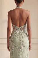 Laden Sie das Bild in den Galerie-Viewer, Halter Dusty Sage Sheer Korsett Scheide besticktes langes Abschlussballkleid mit Schlitz