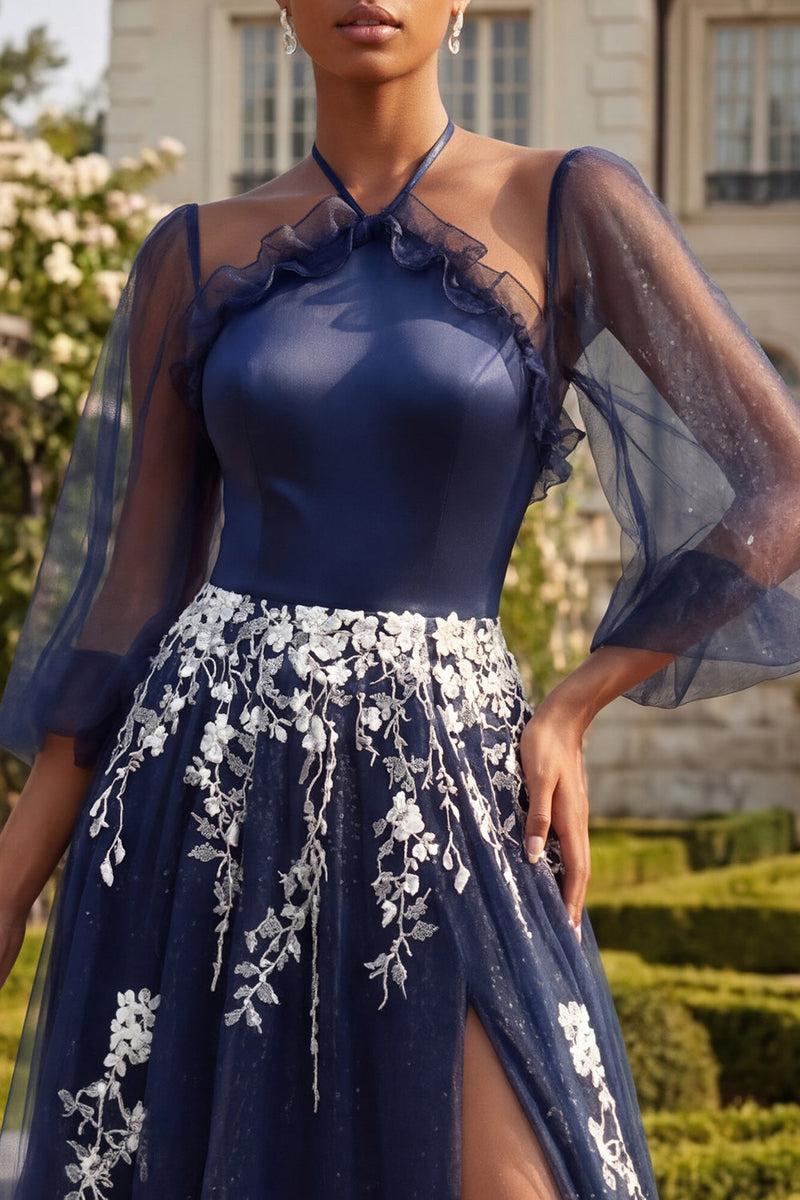Laden Sie das Bild in den Galerie-Viewer, Marineblauer Halter Ein mit 3/4 Ärmeln besticktes langes Tüllballkleid mit Schlitz