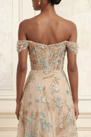Laden Sie das Bild in den Galerie-Viewer, Off-the-shoulder Champagner-A-Line-Korsett-Appliques langes Abschlussballkleid