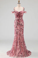 Laden Sie das Bild in den Galerie-Viewer, Glitzerndes Meerjungfrauen-Tüll, kalte Schulter rosa Pailletten, langes Abschlussballkleid mit Halsschal