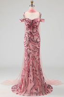 Laden Sie das Bild in den Galerie-Viewer, Glitzerndes Meerjungfrauen-Tüll, kalte Schulter rosa Pailletten, langes Abschlussballkleid mit Halsschal
