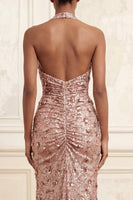 Laden Sie das Bild in den Galerie-Viewer, Glitzerndes rouges Neckholder-Neckunderhals Meerjungfrauen-Pailletten, langes Abschlussballkleid mit Schlitz