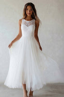 Laden Sie das Bild in den Galerie-Viewer, Weißes Standesamt Kleid mit Rundhalsausschnitt aus Tüll Spitze