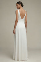 Laden Sie das Bild in den Galerie-Viewer, Weißes V-Ausschnitt A-Linie Satin-Langverlobungskleid