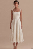Laden Sie das Bild in den Galerie-Viewer, Elfenbein Spitze Quadrathals A-Linie Midi Standesamt Kleid