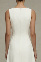 Laden Sie das Bild in den Galerie-Viewer, Weißes Rundhals Ärmelloses A-Linie Standesamt Kleid