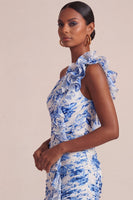 Laden Sie das Bild in den Galerie-Viewer, Blaues Blumen-A-Linie-Ein-Schulter-Gästekleid mit Rüschen