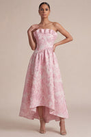 Laden Sie das Bild in den Galerie-Viewer, Rosa trägerloses A-Linie florales Midi-Hochzeitskleid