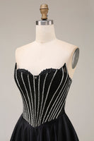 Laden Sie das Bild in den Galerie-Viewer, Satin-A-Linie schwarzes Sweetheart-Korsett, langes Abschlussballkleid