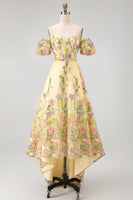 Laden Sie das Bild in den Galerie-Viewer, Schulterfreies A-Linie Gelbes Tüll Besticktes Kleid mit Puffärmeln