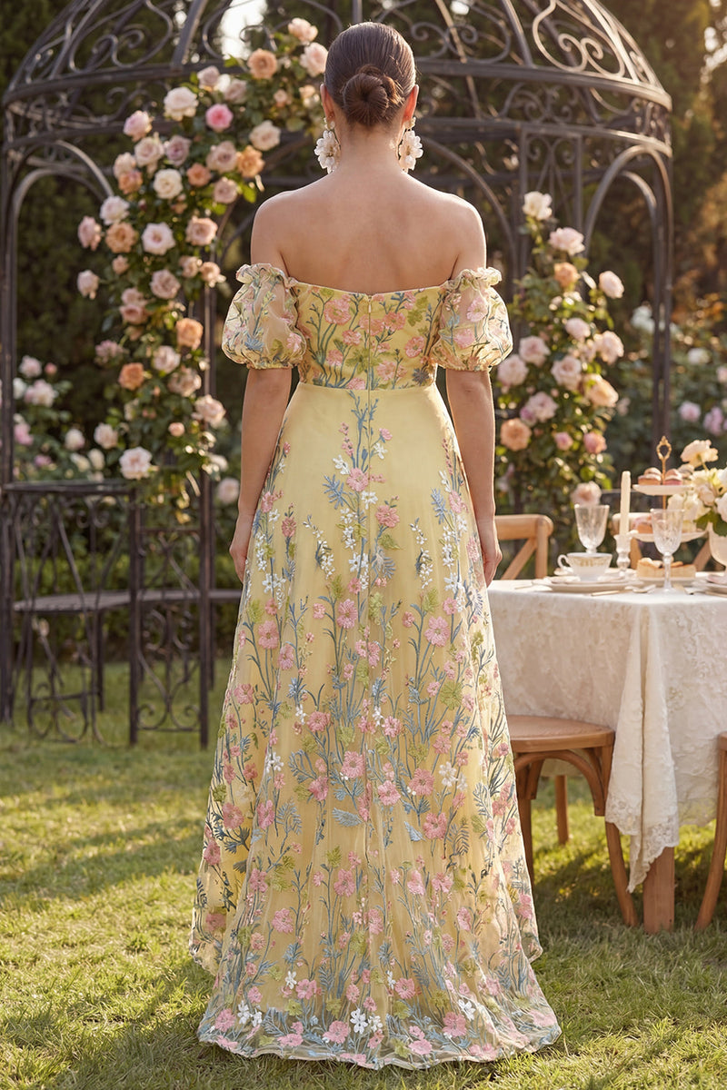 Laden Sie das Bild in den Galerie-Viewer, Schulterfreies A-Linie Gelbes Tüll Besticktes Kleid mit Puffärmeln