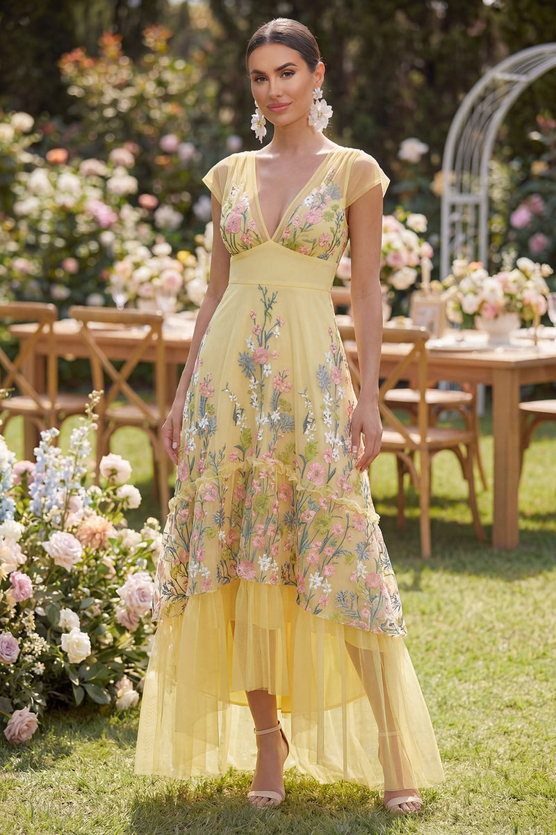 Laden Sie das Bild in den Galerie-Viewer, Tüll-A-Linie gelbes V-Ausschnitt gesticktes Blumenkleid mit Müttenärmeln
