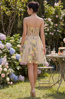 Laden Sie das Bild in den Galerie-Viewer, Champagner A-Linie Tüllbesticktes Mini-Cocktailkleid