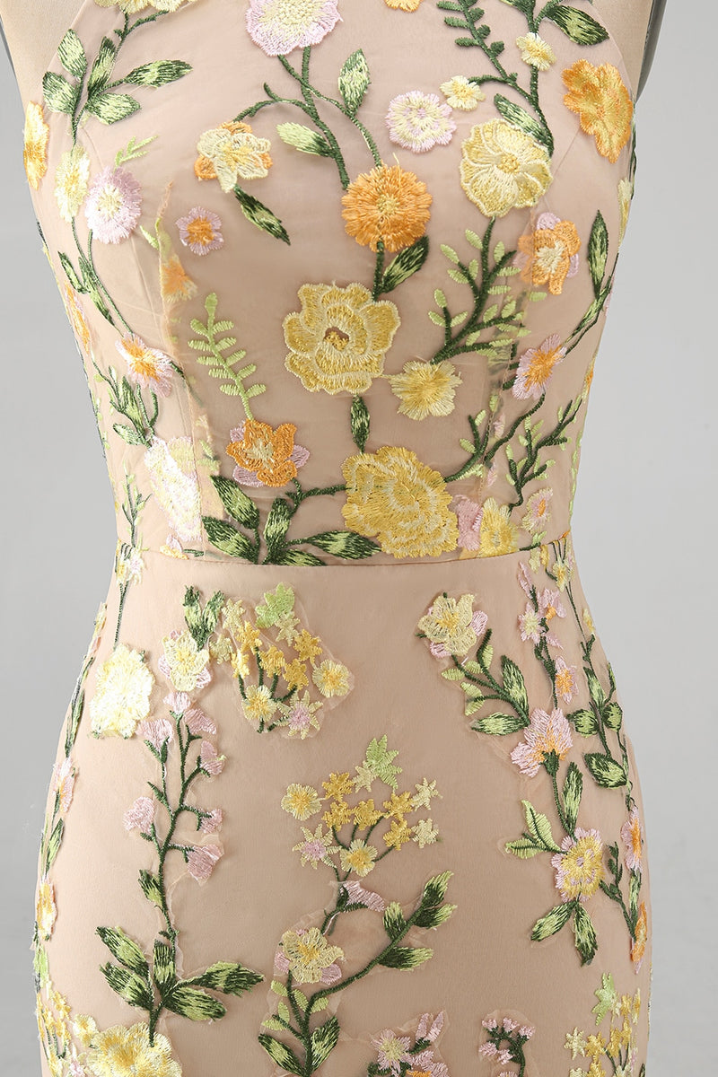 Laden Sie das Bild in den Galerie-Viewer, Meerjungfrauen Champagner Neckholder Besticktes Langes Blumenkleid mit Schlitz