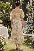 Laden Sie das Bild in den Galerie-Viewer, Tüll schulterloses Champagner-A-Linie, gesticktes florales Midi-Kleid mit Puffärmeln