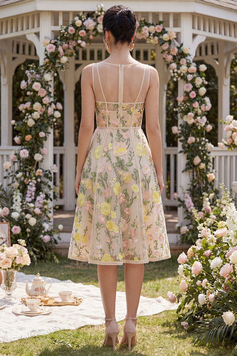 Laden Sie das Bild in den Galerie-Viewer, Tüll A-Linie Champagner Besticktes V-Ausschnitt Korsett Midi Blumenkleid