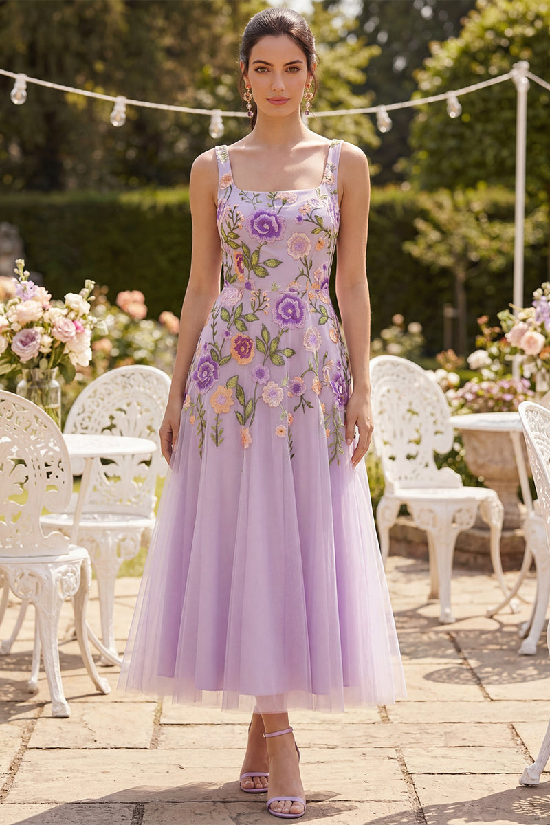 Laden Sie das Bild in den Galerie-Viewer, Flieder-Tüll-A-Linie besticktes quadratisches Midi-Kleid mit Blumenausschnitt