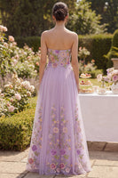 Laden Sie das Bild in den Galerie-Viewer, Flieder Trägerloses Tüll A-Linie Besticktes Langes Blumenkleid