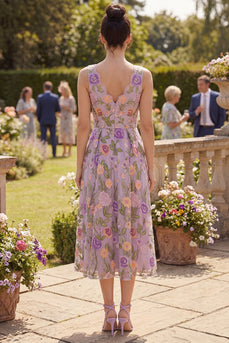 Flieder V-Ausschnitt Tüll A-Linie Besticktes Blumen Midi-Kleid