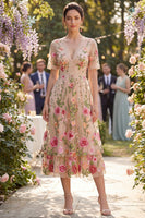 Laden Sie das Bild in den Galerie-Viewer, Blush-V-Ausschnitt Tüll A-Linie besticktes Midi-Blumenkleid mit kurzen Ärmeln