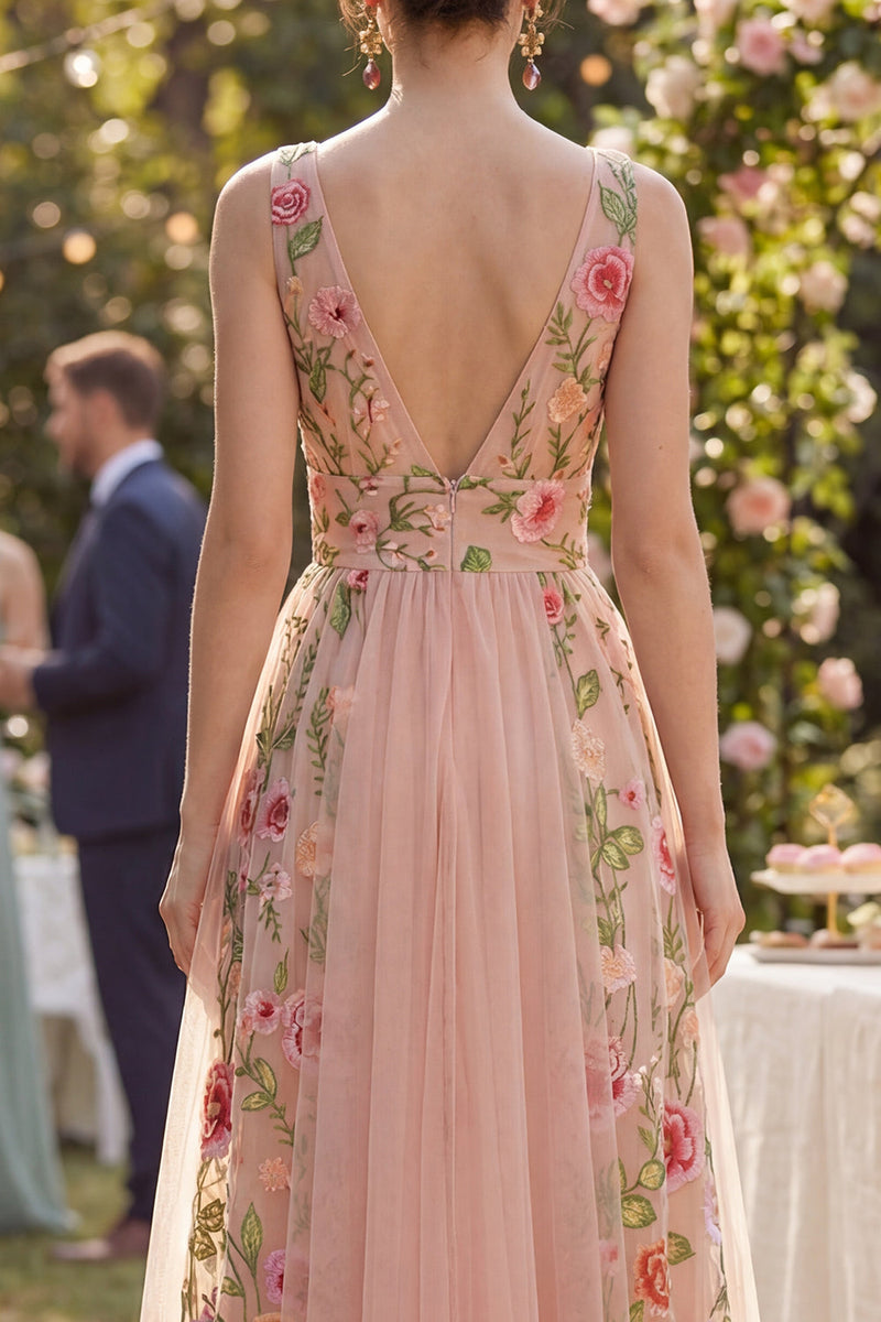 Laden Sie das Bild in den Galerie-Viewer, A-Linie Tüll-V-Ausschnitt gesticktes Midi-Blumenkleid