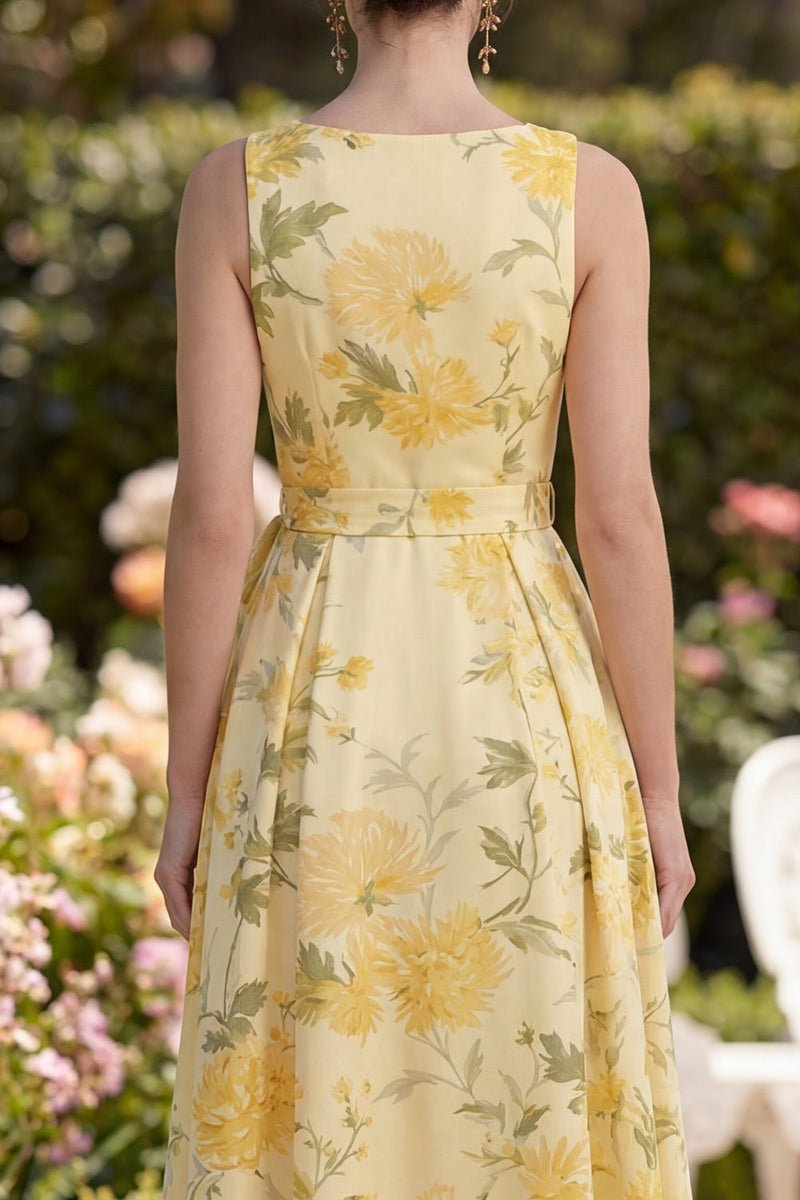 Laden Sie das Bild in den Galerie-Viewer, Buttergelbes V-Ausschnitt mit gerafftem A-Linie Maxi-Blumenkleid mit Schlitz