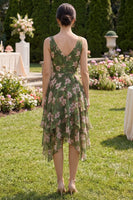 Laden Sie das Bild in den Galerie-Viewer, Dunkelgrünes Blumen-V-Ausschnitt mit gerafftem A-Linie asymmetrisches Midi-Kleid mit Rüschen