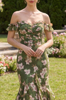 Laden Sie das Bild in den Galerie-Viewer, Dunkelgrünes Blumen-Meerjungfrauen-Maxikleid mit Rüschen